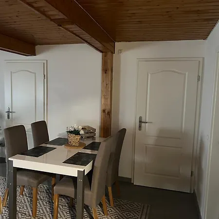 Zuralten Bank 4 Apartamento Altenkirchen (Mecklenburg-Vorpommern)